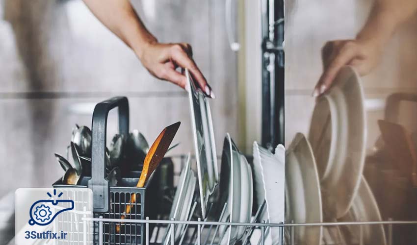 9. چیدن نامناسب ظروف در ماشین ظرفشویی