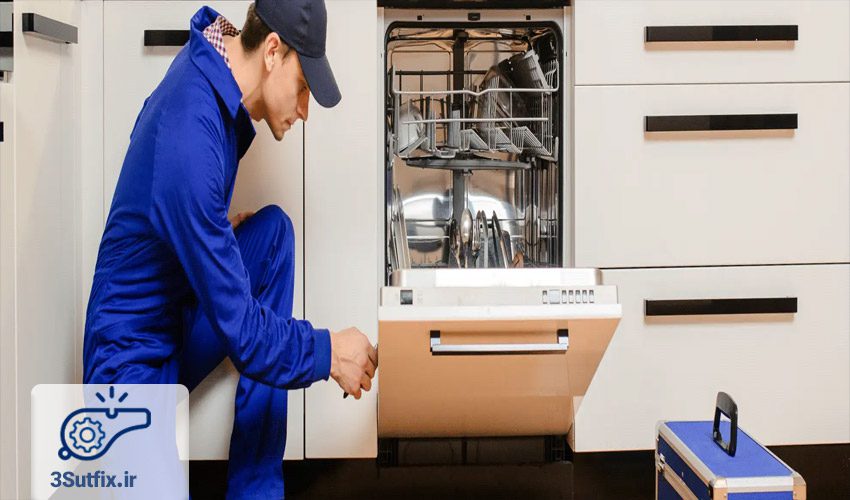 تکنسین‌های متخصص و آموزش‌دیده