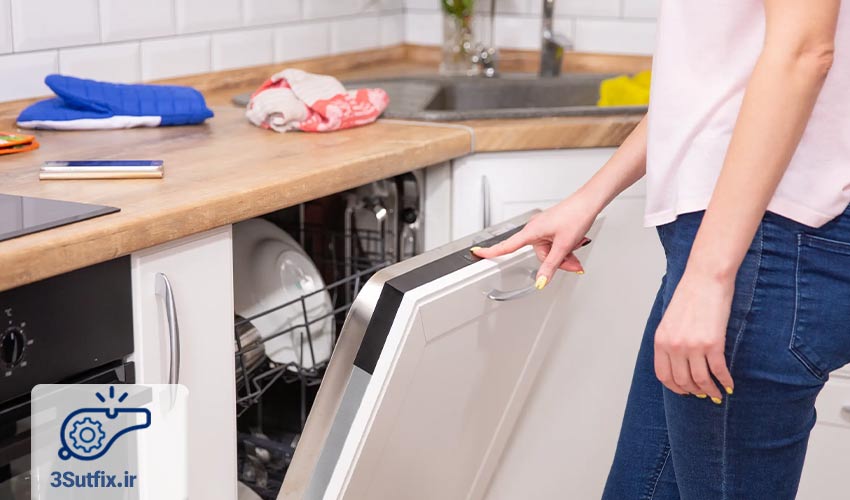 3. عیب یابی و تعمیر ماشین ظرفشویی آرچلیک هنگام خاموش شدن دستگاه حین کار